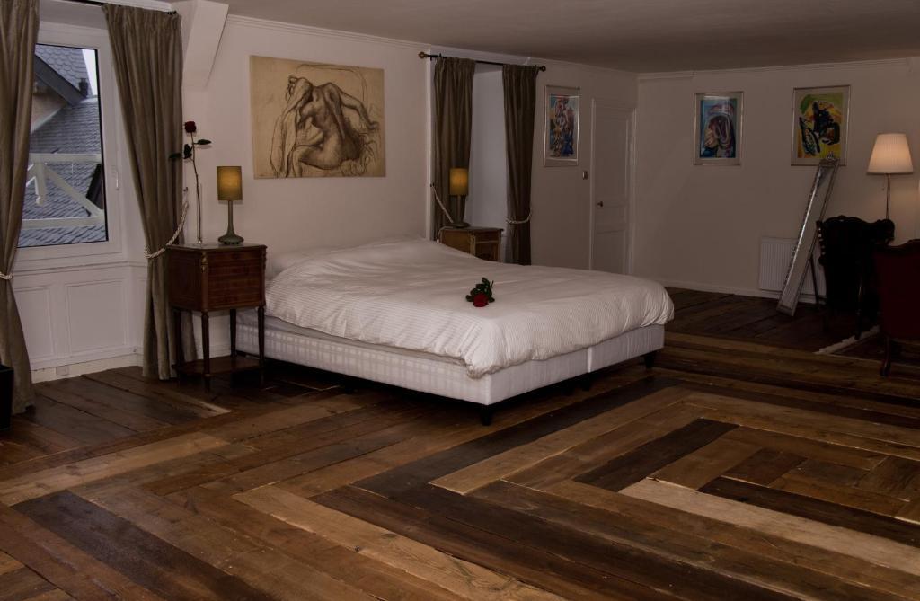 Chateau De Savennes - Caveau De Sabrage Zimmer foto