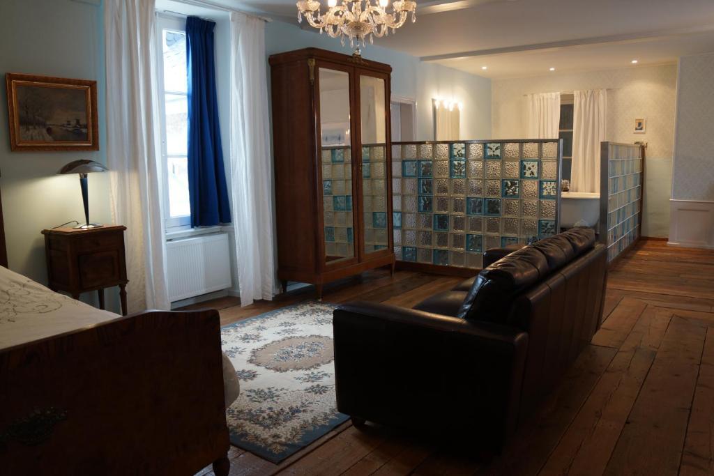 Chateau De Savennes - Caveau De Sabrage Zimmer foto