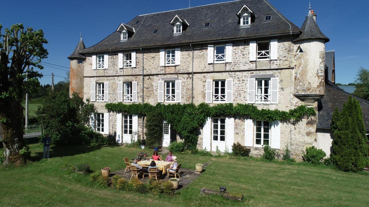 Chateau De Savennes - Caveau De Sabrage Exterior foto